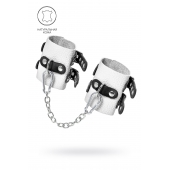 Бело-черные наручники с двумя ремешками и люверсами - Pecado - купить с доставкой во Владикавказе