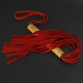 Красная велюровая плеть с деревянной рукоятью - 44 см. - Sitabella - купить с доставкой во Владикавказе