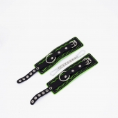 Черно-зеленые кожаные наручники с зеленой строчкой - Crazy Handmade - купить с доставкой во Владикавказе