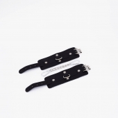 Черные кожаные наручники с хромированной фурнитурой - Crazy Handmade - купить с доставкой во Владикавказе