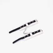 Бело-красные кожаные наручники - Crazy Handmade - купить с доставкой во Владикавказе