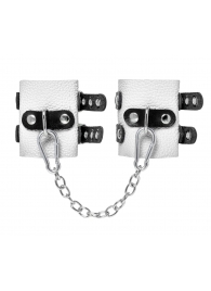 Бело-черные наручники с двумя ремешками и люверсами - Pecado - купить с доставкой во Владикавказе
