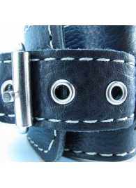 Чёрные кожаные оковы с крупной строчкой - БДСМ Арсенал - купить с доставкой во Владикавказе