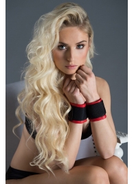 Полиуретановые манжеты для фиксации рук вместе Bound Together Wrist Restraints - Blush Novelties - купить с доставкой во Владикавказе