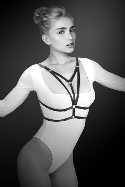 Черная упряжь на грудь Laura - Bijoux Pour Toi - купить с доставкой во Владикавказе