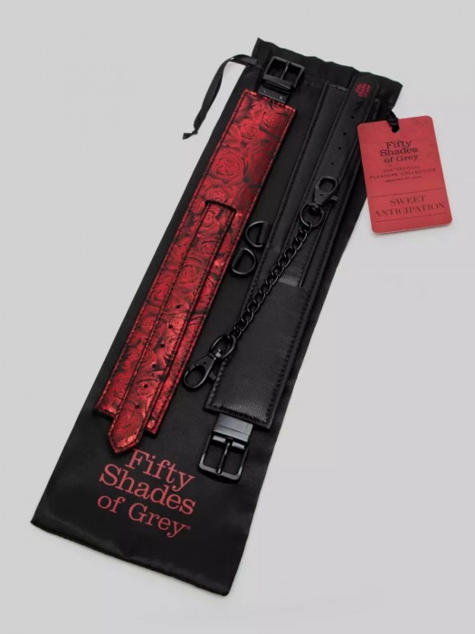 Красно-черные оковы Reversible Faux Leather Ankle Cuffs - Fifty Shades of Grey - купить с доставкой во Владикавказе